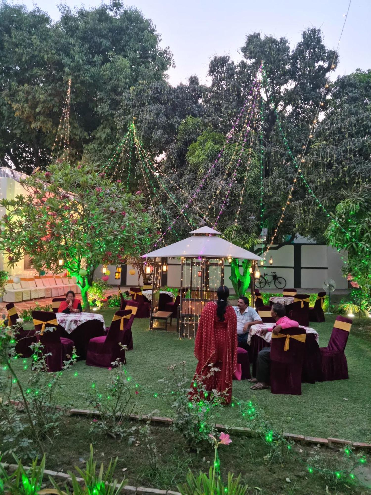 Harsh Villa Prayagraj Extérieur photo